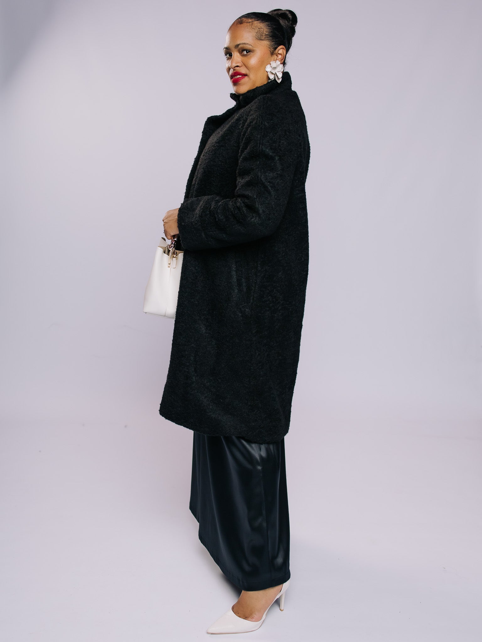 Black Yasmin Coat FR1154