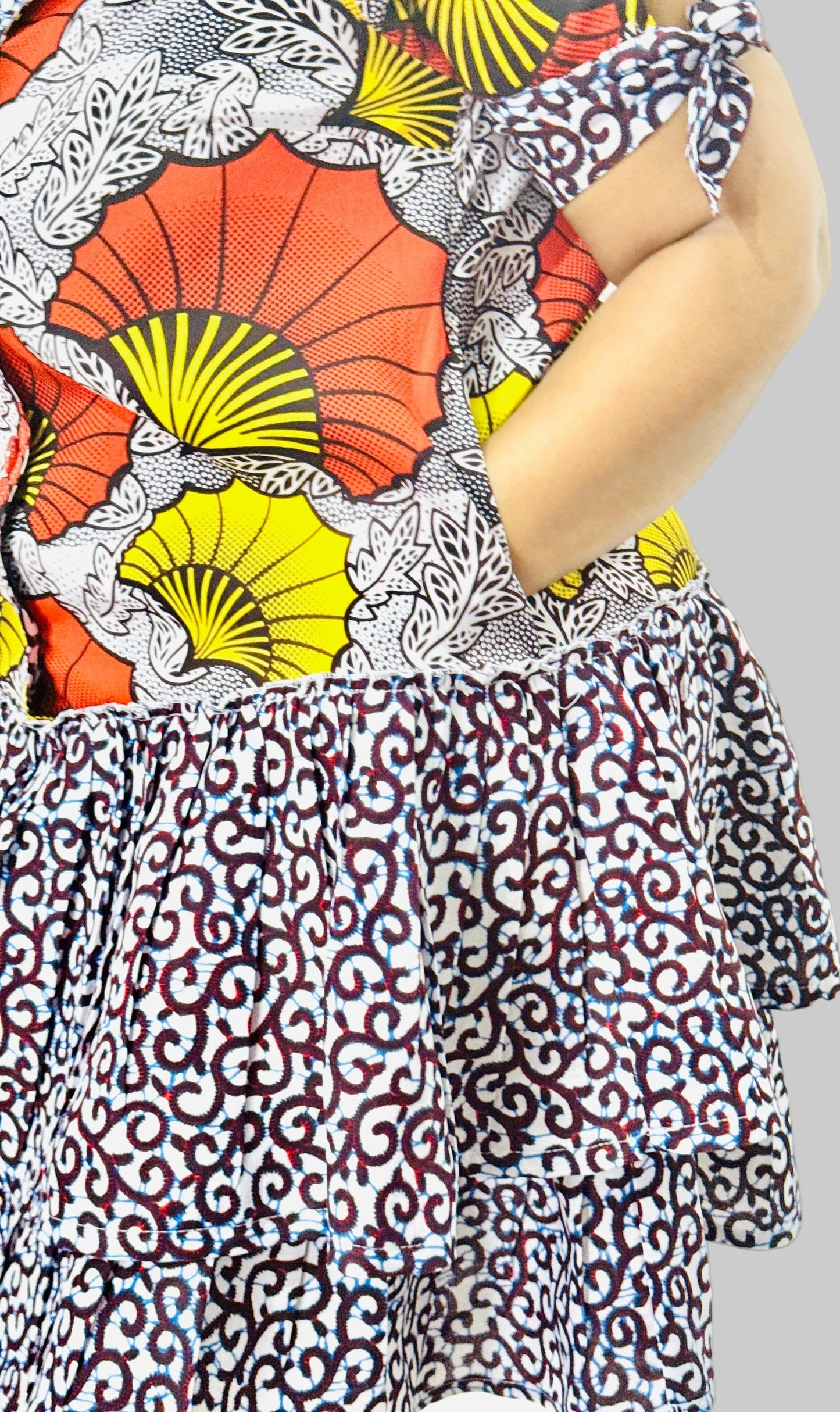 FRA86 BLACK/WHITE/RED/YELLOW BINTI DRESS