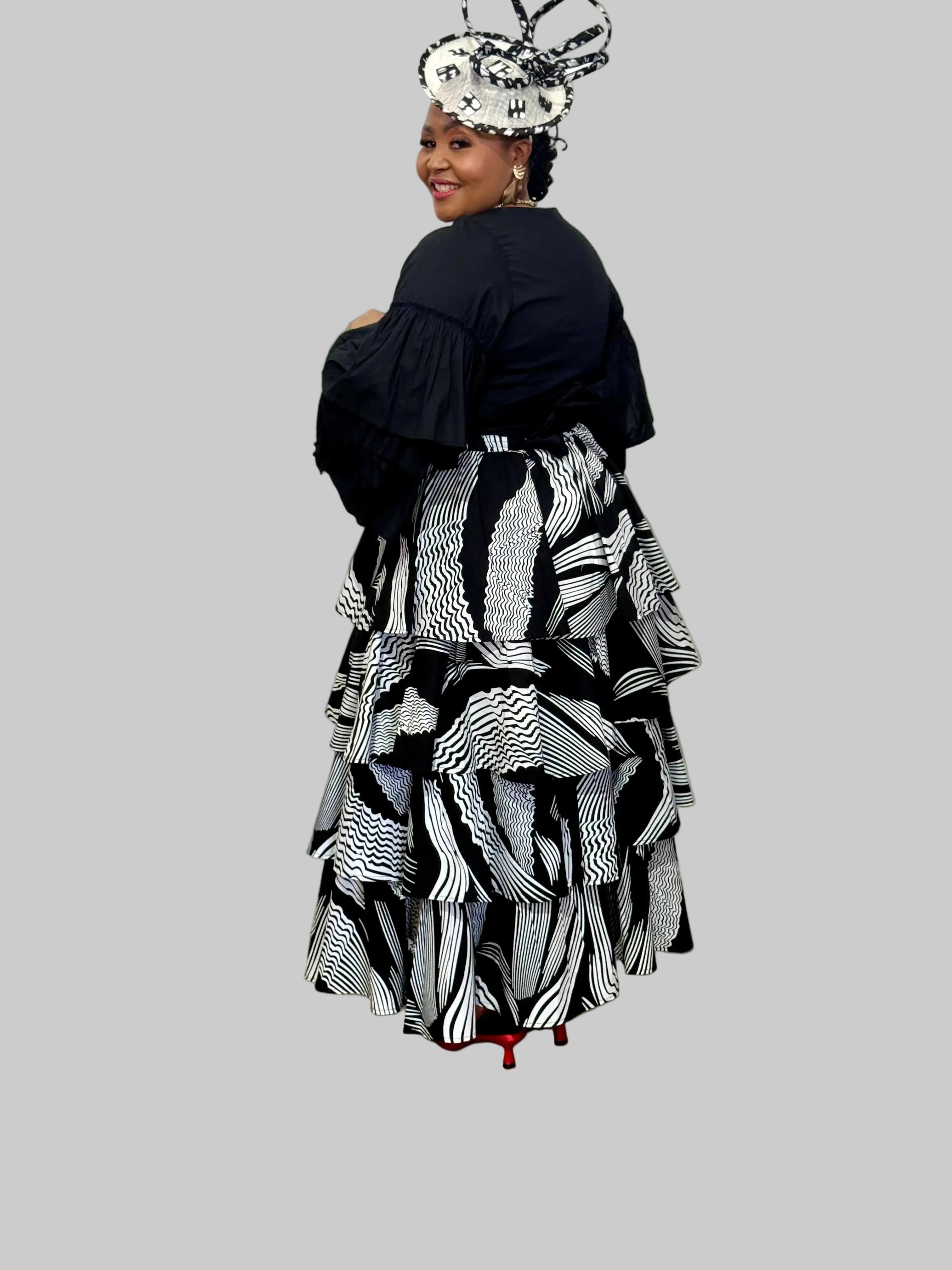 FRA94 BLACK/WHITE LAYERED SKIRT