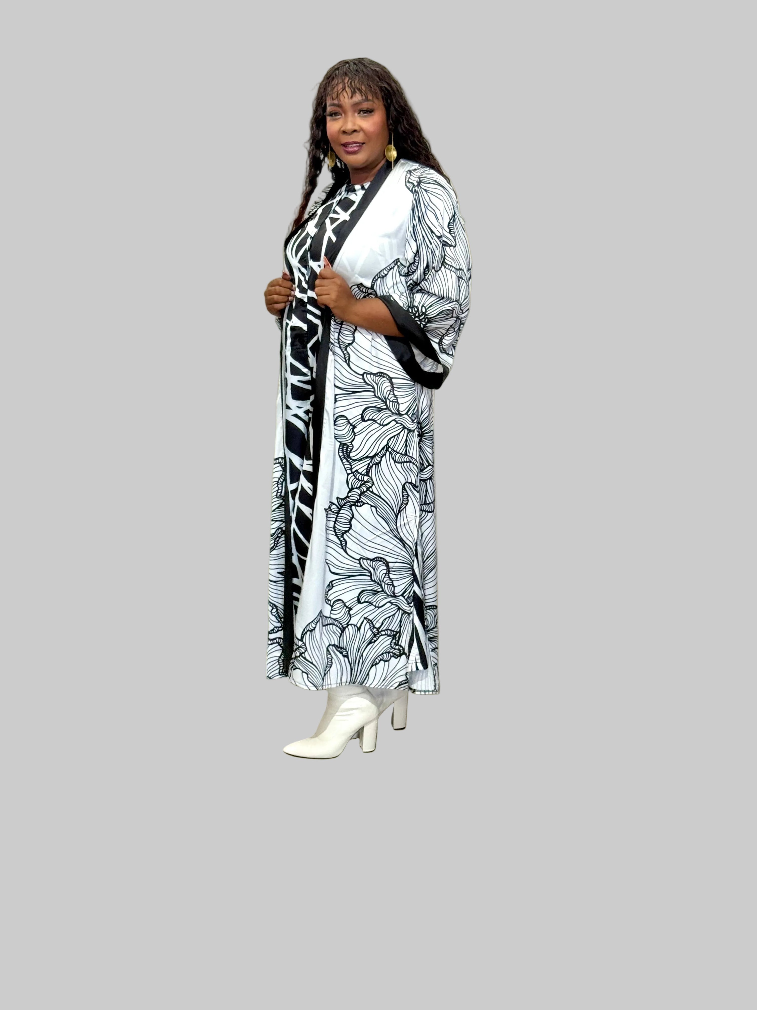 FR1099 WHITE/BLACK LONG KIMONO TOP