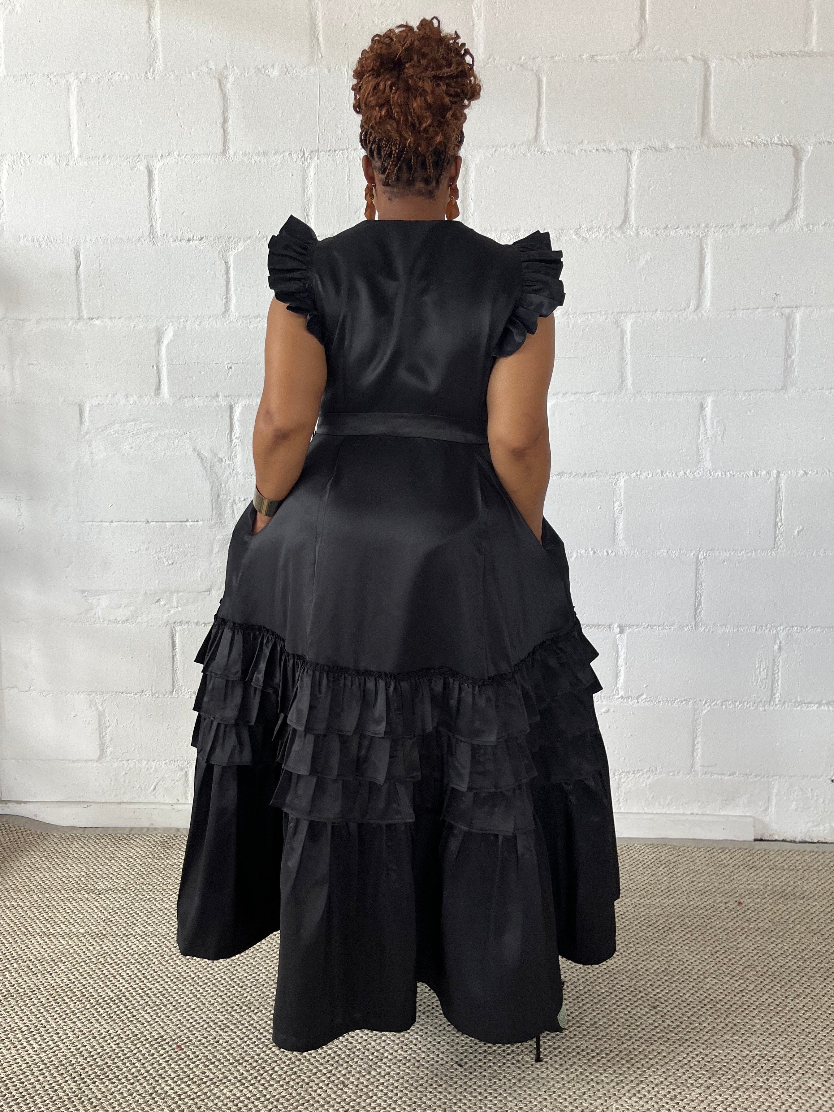 FR1096 BLACK THULI DRESS