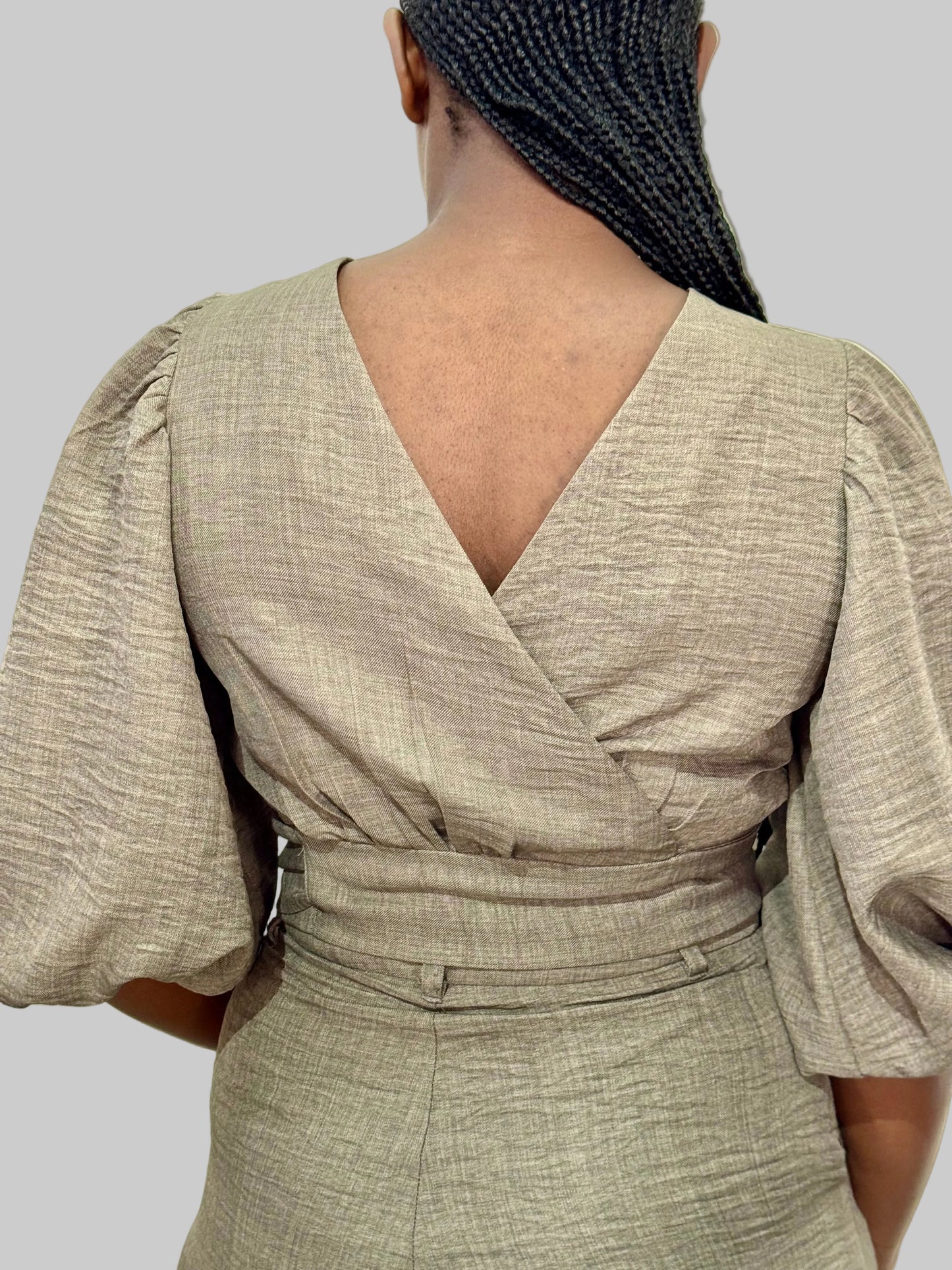 FR1079B CHARCOAL CROSSOVER TOP