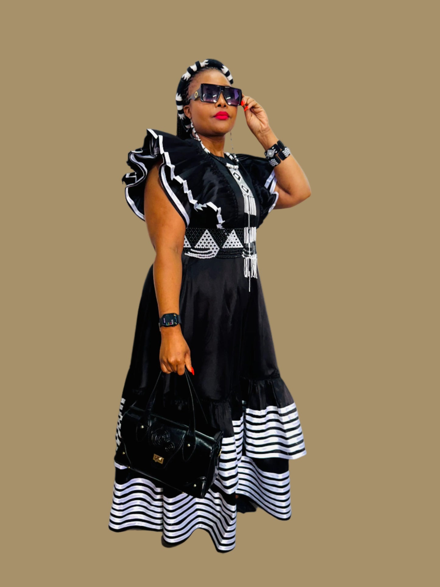BLACK/WHITE NOBUHLE DRESS