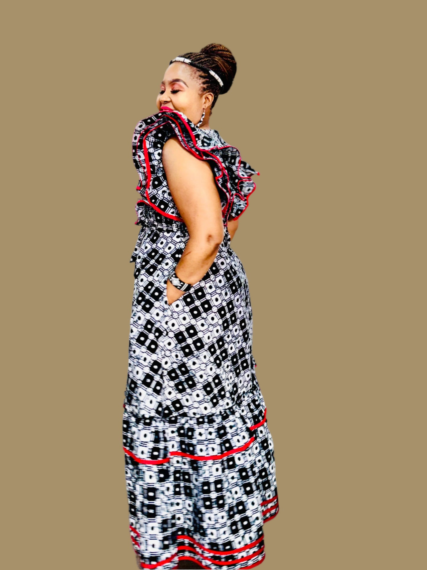 FRA89 BLACK/WHITE/RED CONTRASTED MAXI LEA DRESS