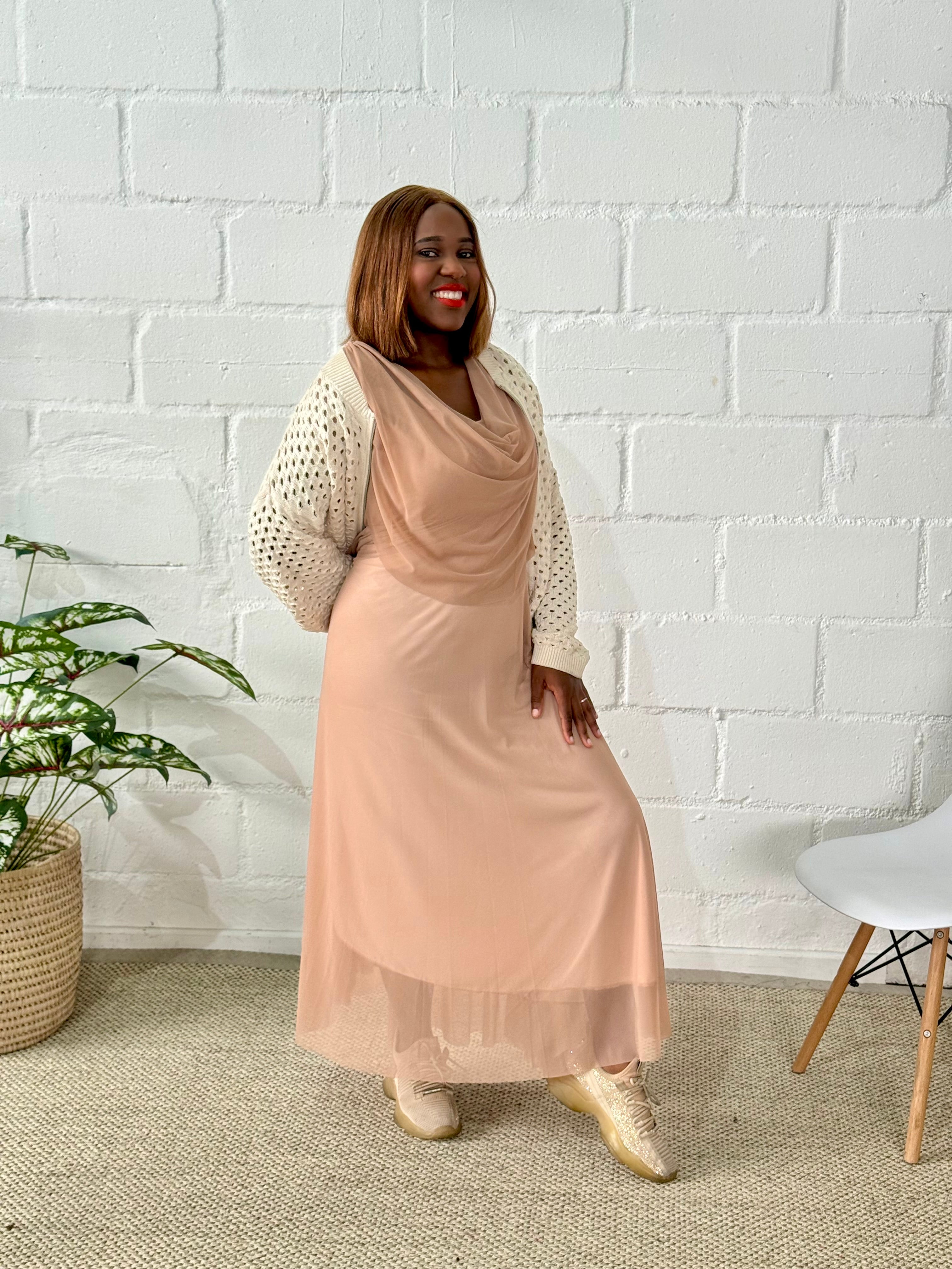 Stone Nino Maxi Mesh Dress – Flowy Elegant Dress for Church & Occasions | FRIDA