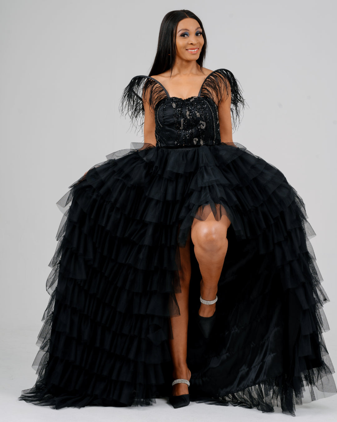 BLACK CORSET TOP WITH FEATHERS