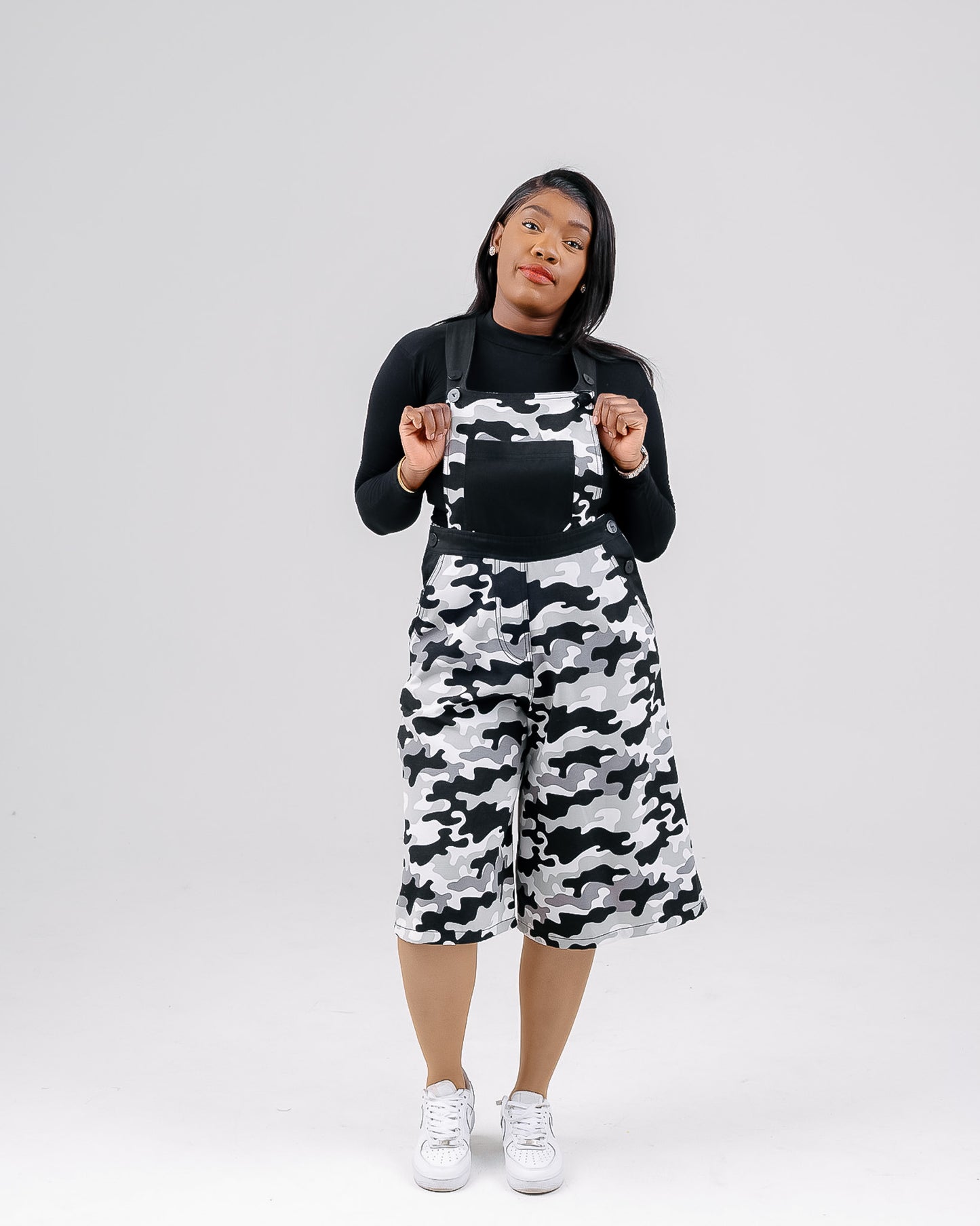 BLACK/WHITE CAMO 3/4 DUNGAREE PANTS