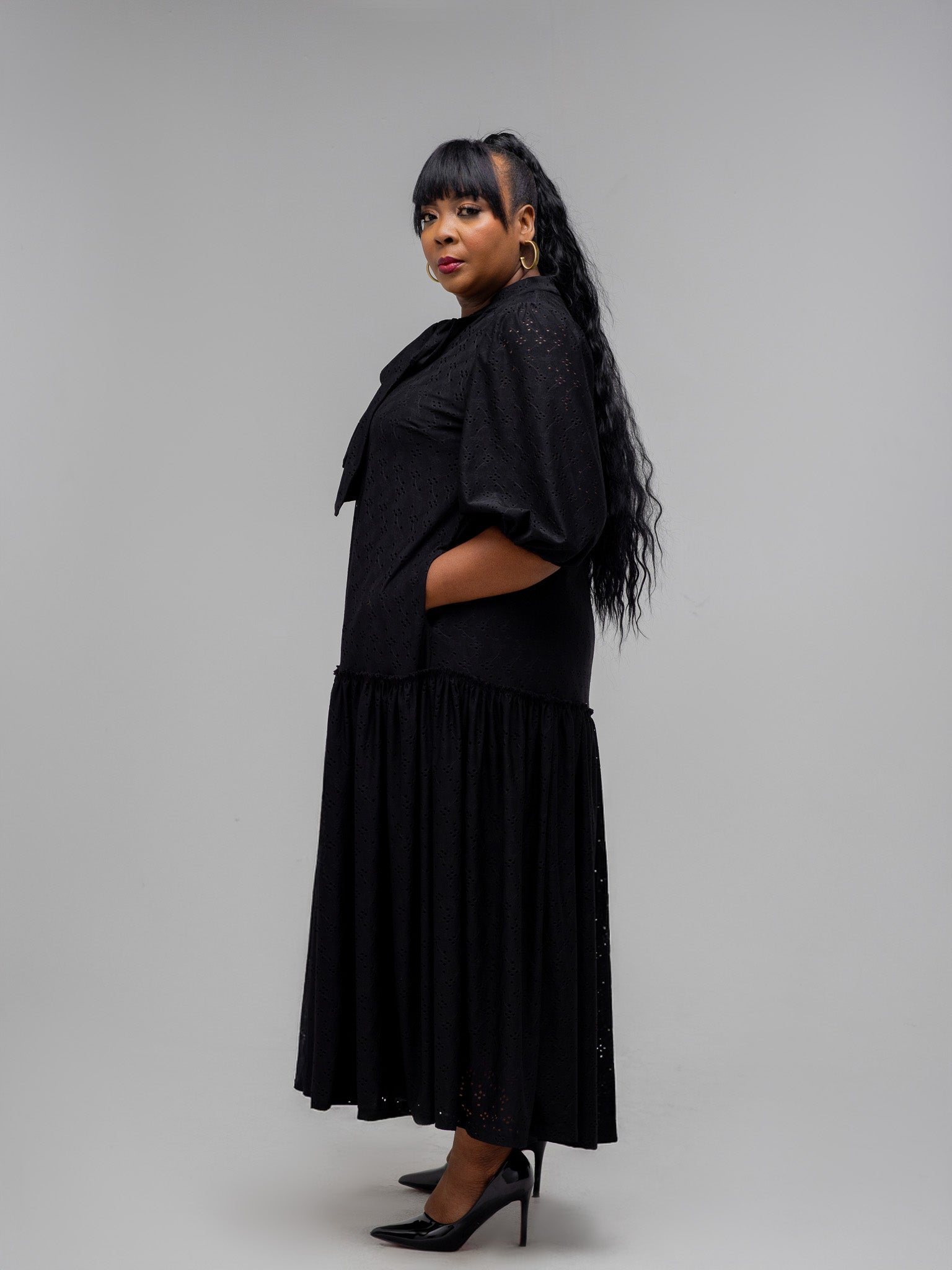 BLACK KNIT MAXI NOLAN DRESS