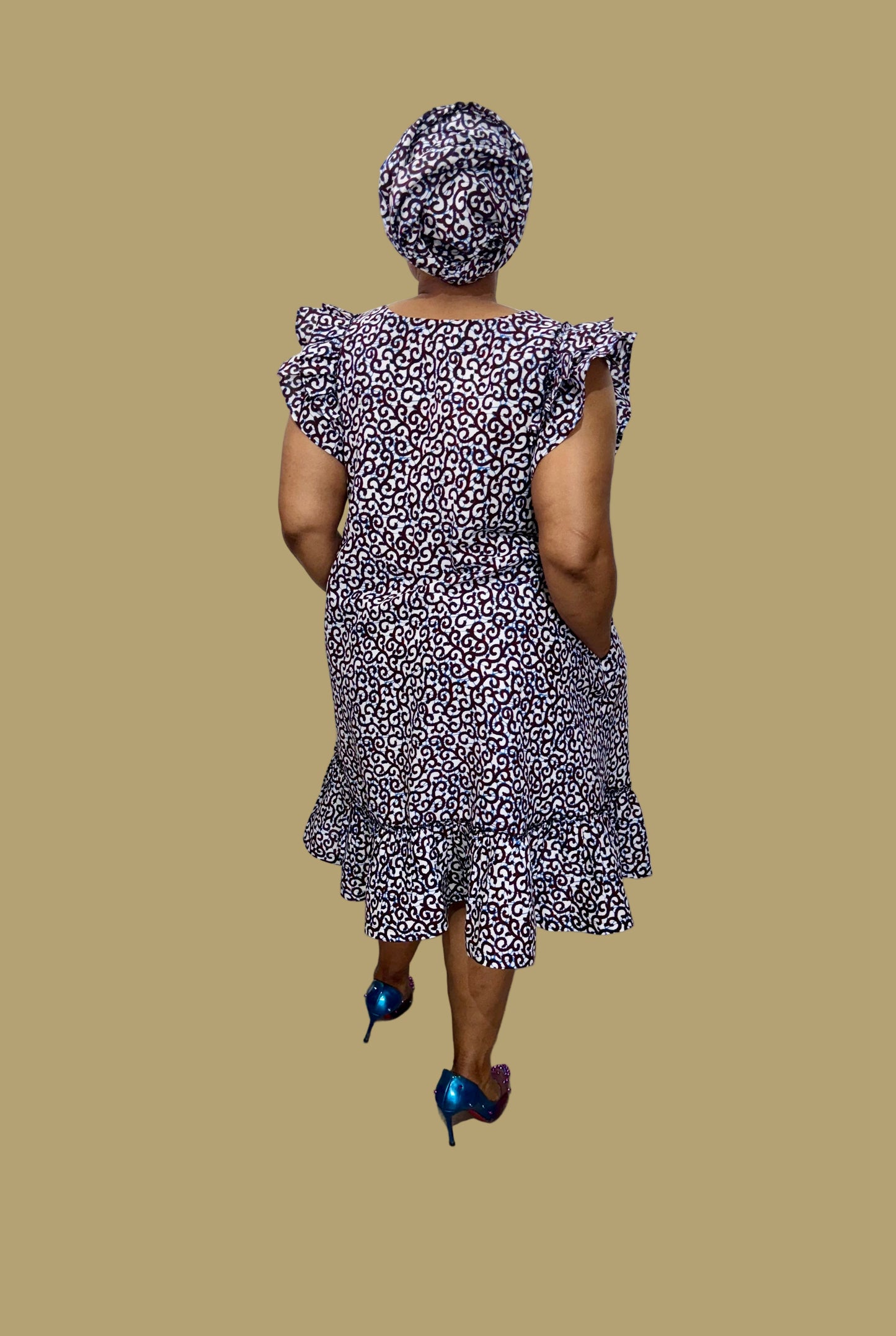 FRA91 BLACK/WHITE NOMALI DRESS