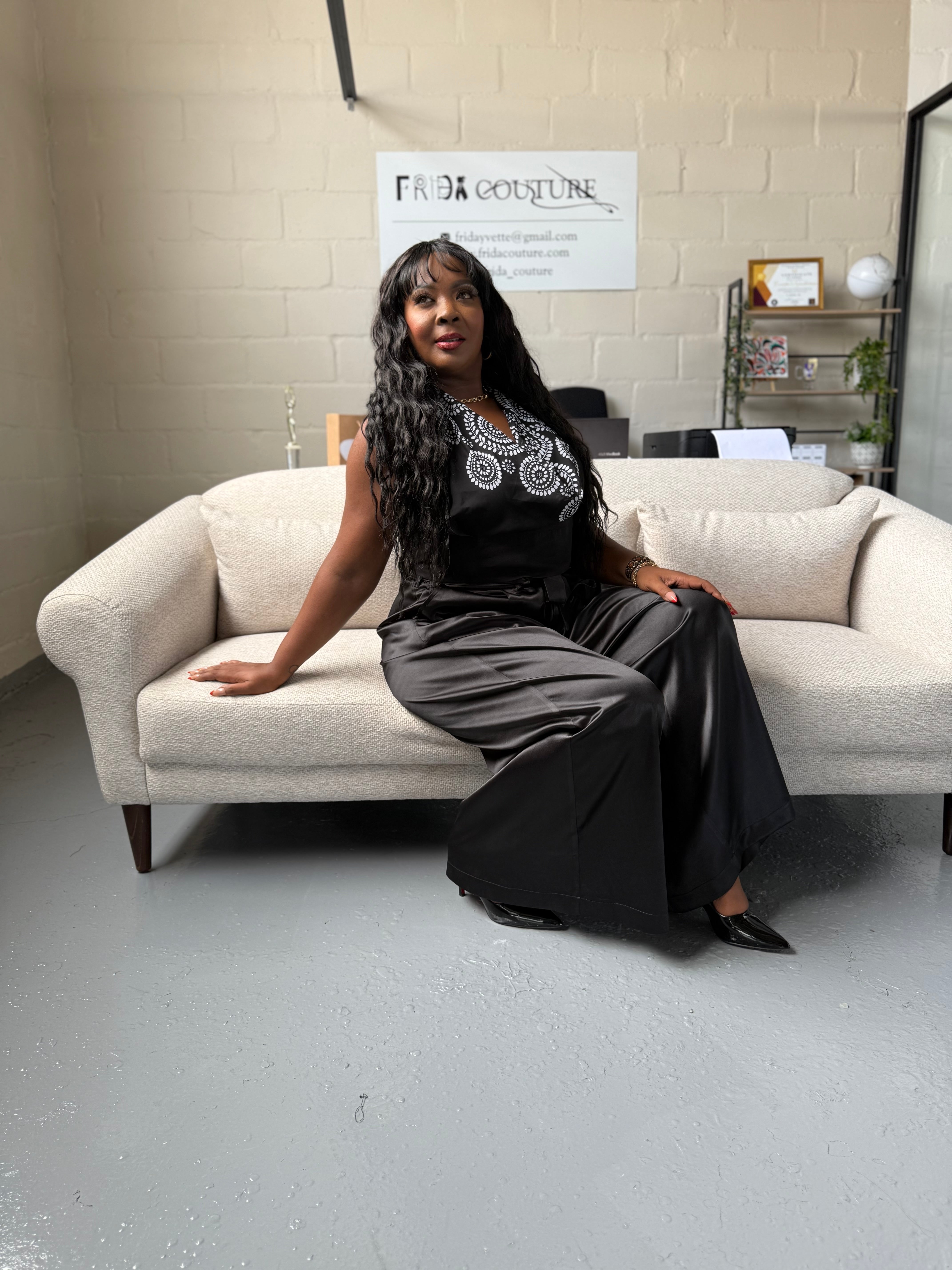 FR1101 BLACK MILANO WIDE LEG PANTS