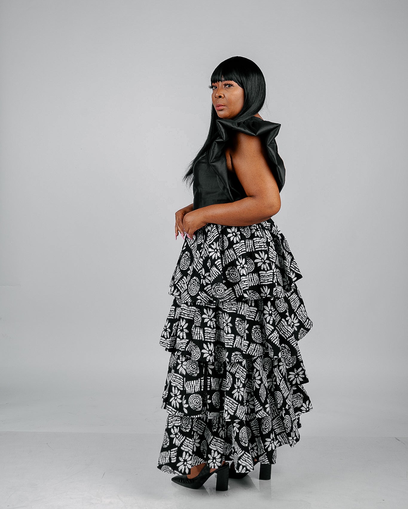 BLACK/WHITE MULTILAYERED SKIRT