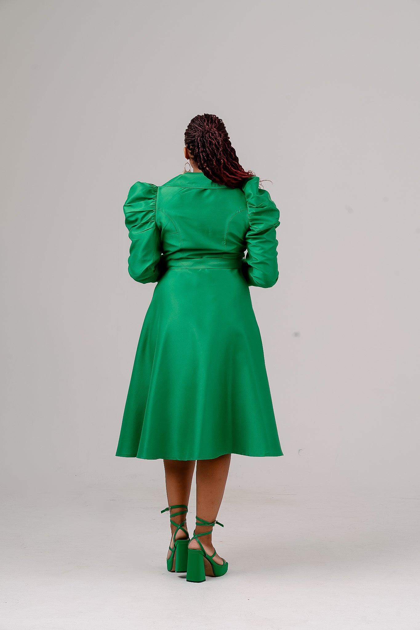 GREEN LONG SLEEVED DUCHESS DRESS