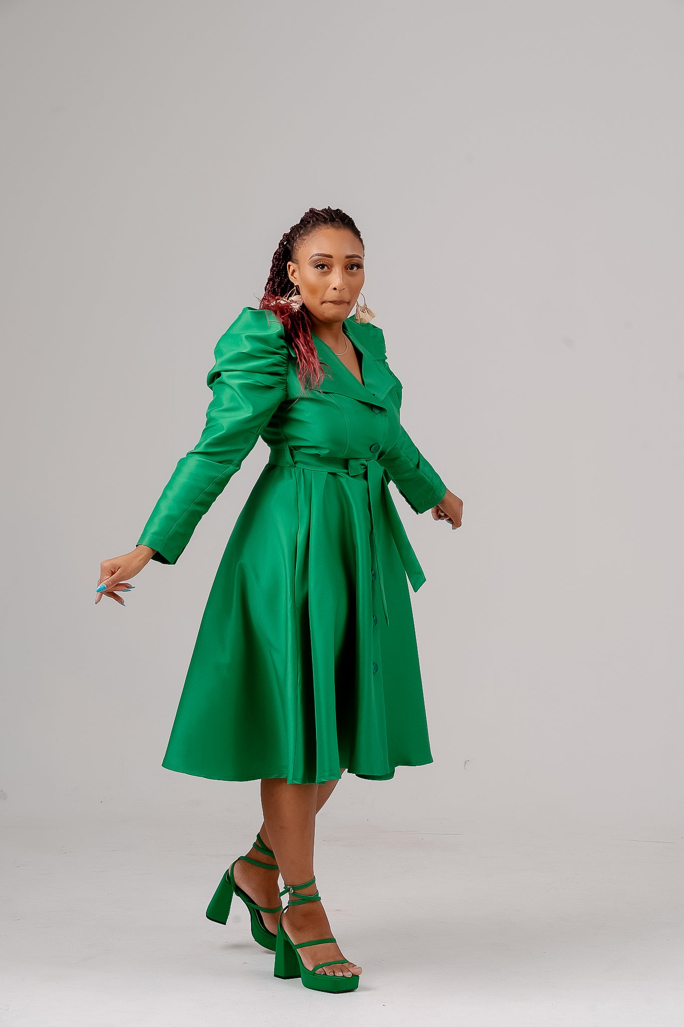 GREEN LONG SLEEVED DUCHESS DRESS